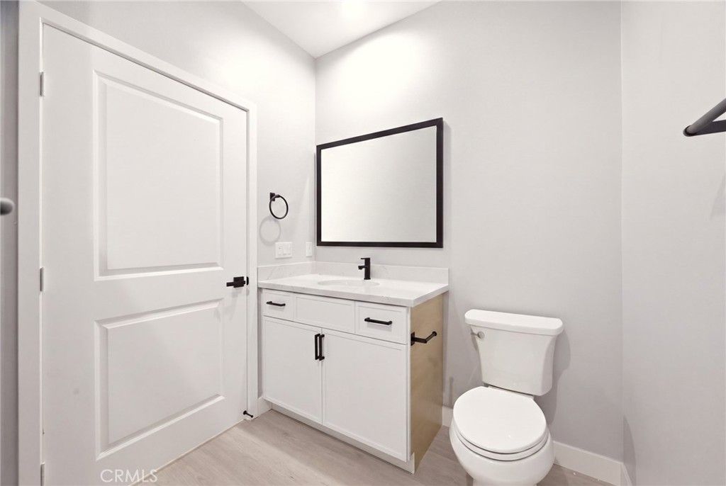 Image 40 of property listing at 1050 W Olive Street, Corona, CA 92882