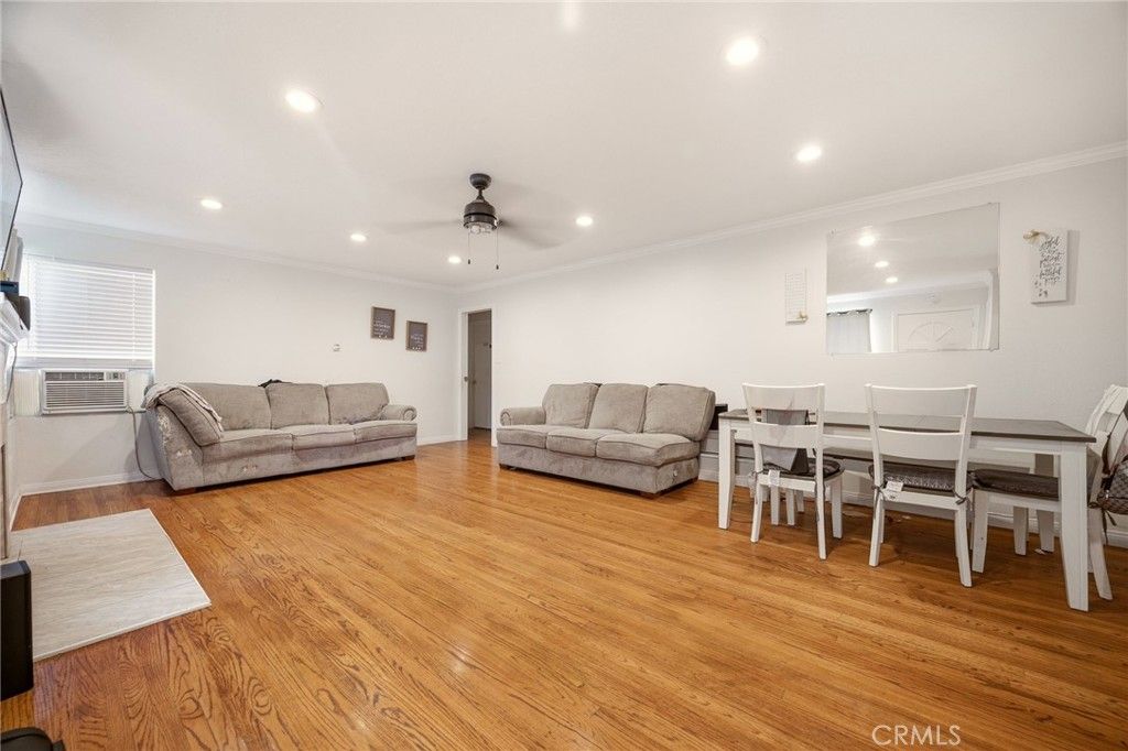 Image 6 of property listing at 1050 W Olive Street, Corona, CA 92882