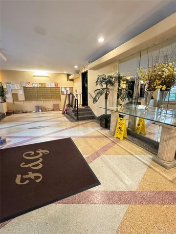 118-60 Metropolitan Avenue 1J, Kew Gardens, NY 11415