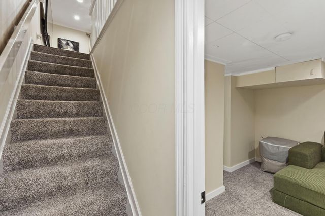 2101 Tamarin Drive, 11B, Columbus, OH 43235