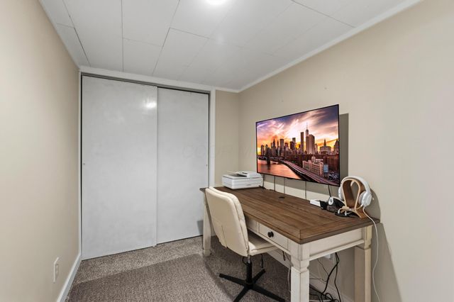 2101 Tamarin Drive, 11B, Columbus, OH 43235