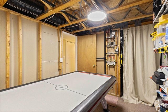 2101 Tamarin Drive, 11B, Columbus, OH 43235