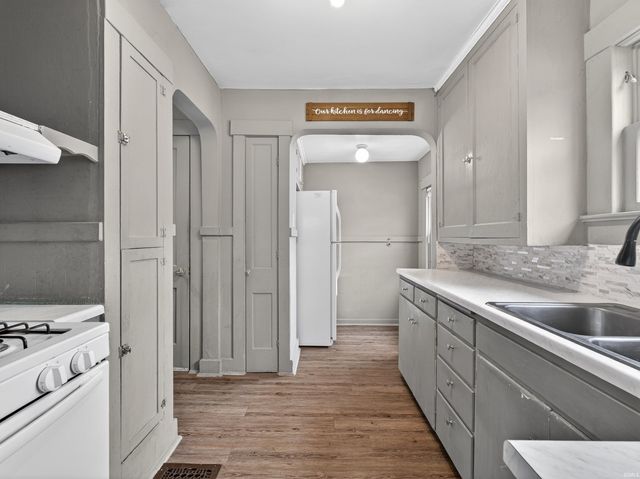 312 Glencoe Avenue, Fort Wayne, IN 46806