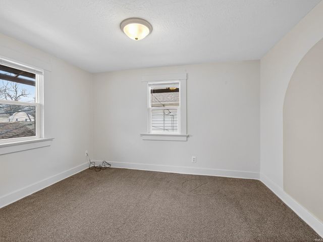 312 Glencoe Avenue, Fort Wayne, IN 46806