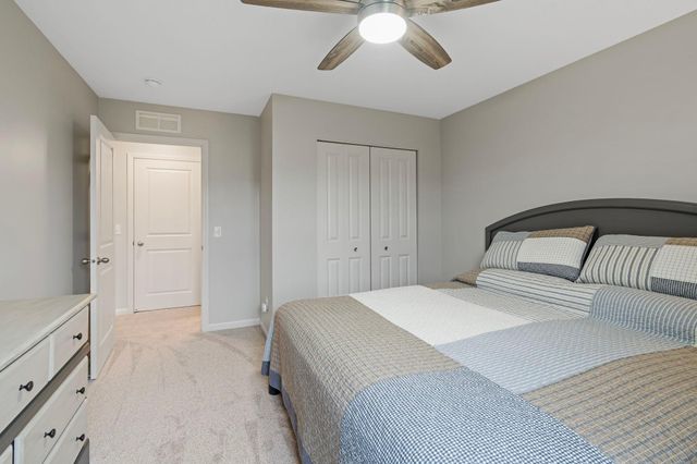 15135 Emory Circle, Apple Valley, MN 55124