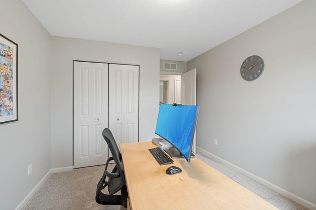 15135 Emory Circle, Apple Valley, MN 55124