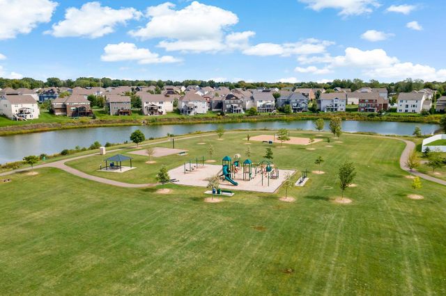 15135 Emory Circle, Apple Valley, MN 55124