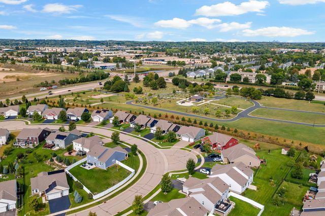 15135 Emory Circle, Apple Valley, MN 55124