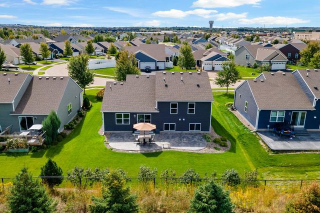 15135 Emory Circle, Apple Valley, MN 55124