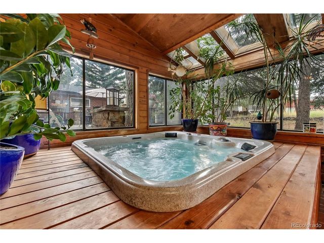 239 Dekker Dr, Golden, CO 80401