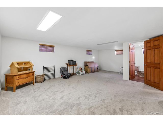 239 Dekker Dr, Golden, CO 80401