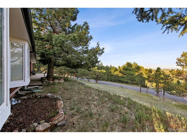 239 Dekker Dr, Golden, CO 80401