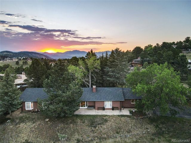 239 Dekker Dr, Golden, CO 80401