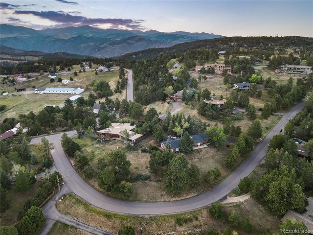 239 Dekker Dr, Golden, CO 80401