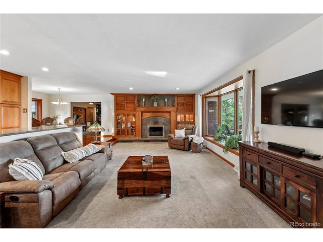 239 Dekker Dr, Golden, CO 80401