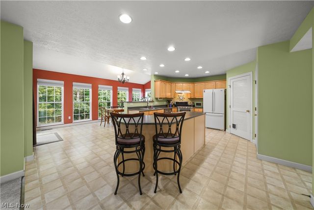 1781 Parker Lane, Twinsburg, OH 44087