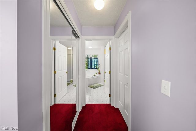 1781 Parker Lane, Twinsburg, OH 44087