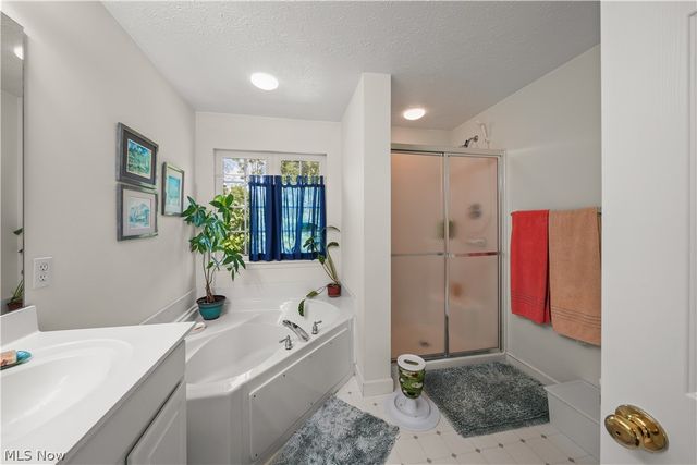 1781 Parker Lane, Twinsburg, OH 44087