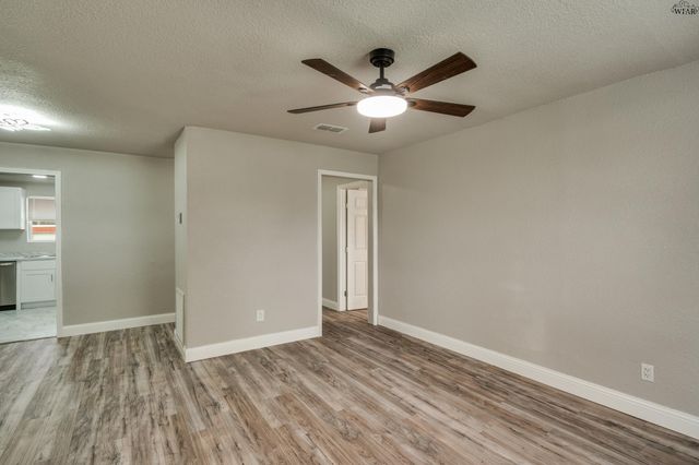 3010 AVENUE Q, Wichita Falls, TX 76309