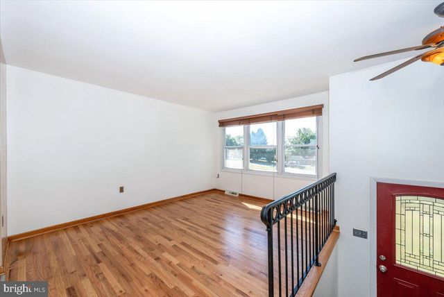 11584 LIBERTY OAK DR, Frederick, MD 21701