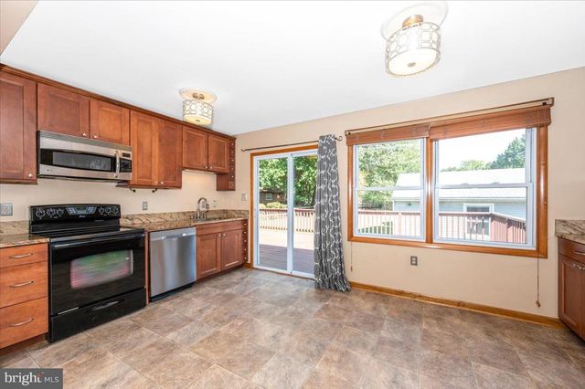 11584 LIBERTY OAK DR, Frederick, MD 21701