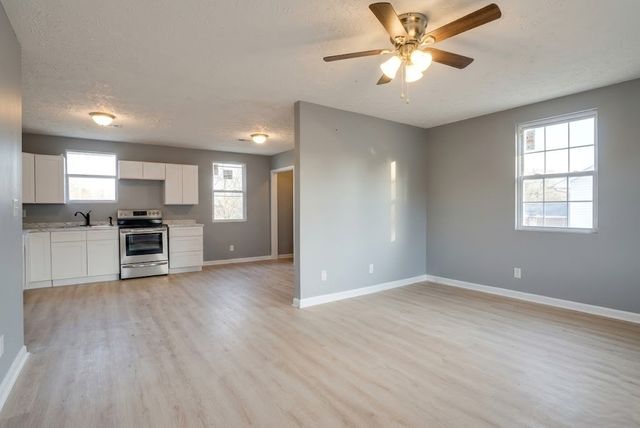 124 Penny Brink Dr, Antioch, TN 37013