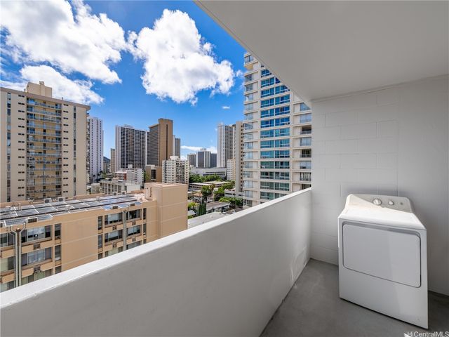2421 Ala Wai Boulevard 1204, Honolulu, HI 96815
