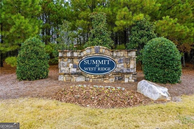196 Summit Pointe Drive, Dallas, GA 30132