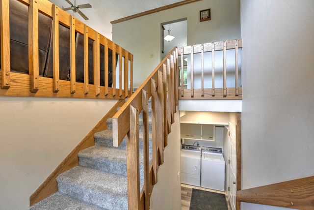 1433 11th Street SW, Minot, ND 58701