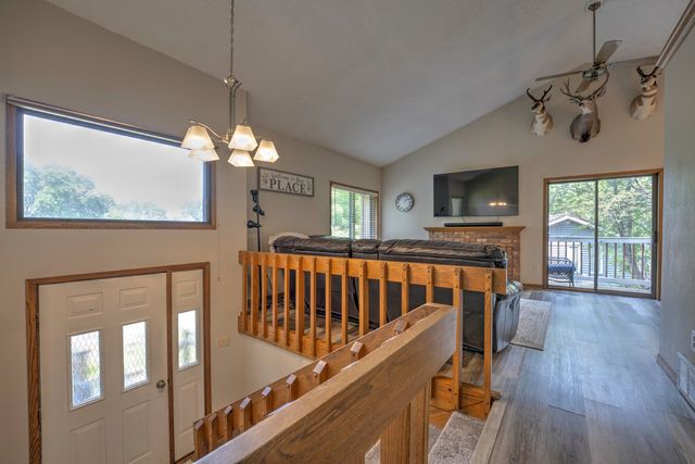 1433 11th Street SW, Minot, ND 58701