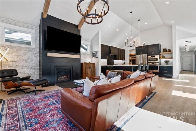 3166 W Antelope View Dr, Boise, ID 83714