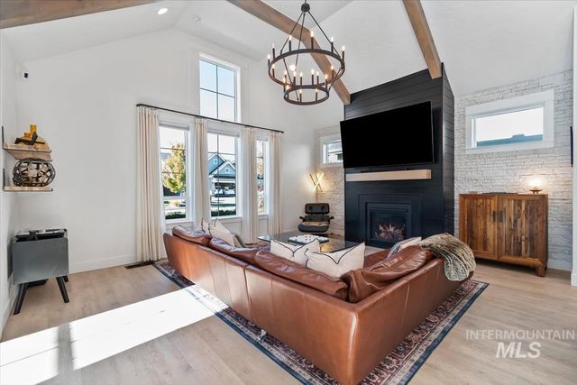 3166 W Antelope View Dr, Boise, ID 83714