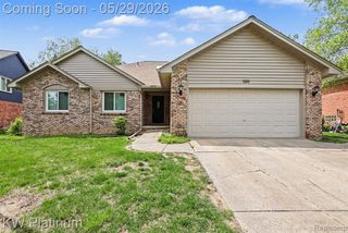 1614 Crestline Lane, Rochester Hills, MI 48307