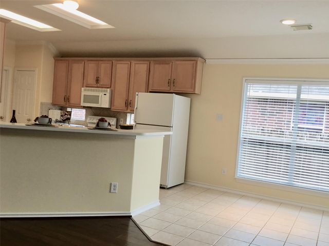 114 N Queenscliff Circle, The Woodlands, TX 77382