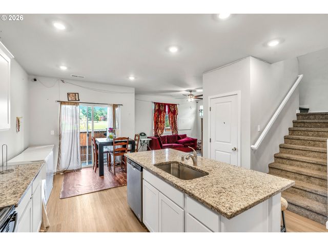 978 Ne 14TH St, Battle Ground, WA 98604