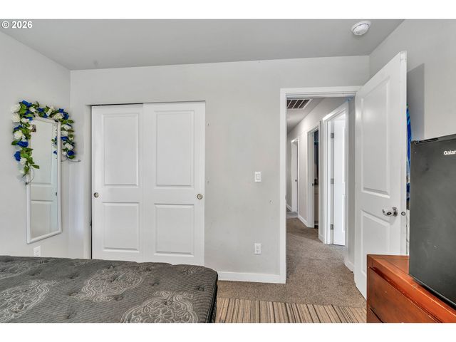 978 Ne 14TH St, Battle Ground, WA 98604