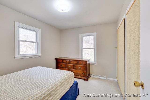 829 N Jefferson Street, Lowell City, MI 49331