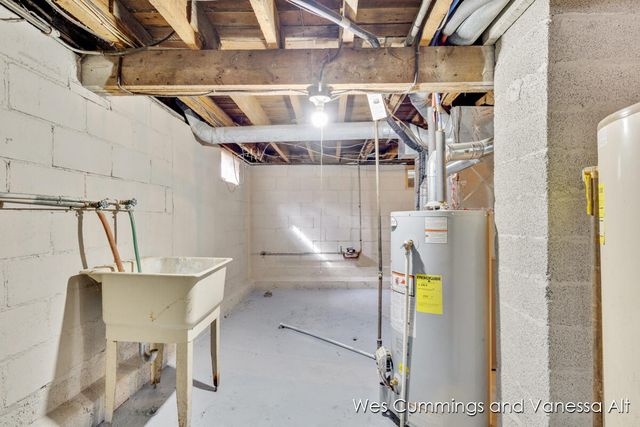 829 N Jefferson Street, Lowell City, MI 49331