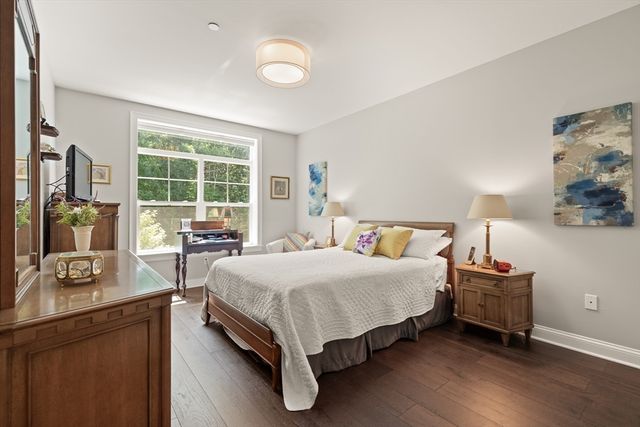 635 Old Post Road - Woodcrest Run 2-211, Sharon, MA 02067