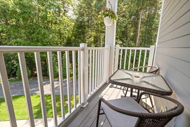 635 Old Post Road - Woodcrest Run 2-211, Sharon, MA 02067