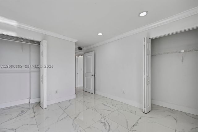 8075 NW 7th St 503, Miami, FL 33126