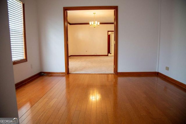 298 S Main Street, Baxley, GA 31513