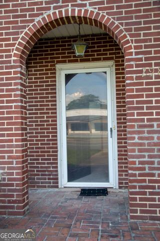 298 S Main Street, Baxley, GA 31513