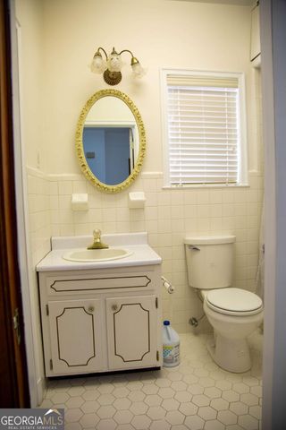 298 S Main Street, Baxley, GA 31513