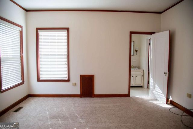 298 S Main Street, Baxley, GA 31513