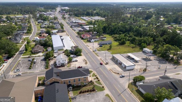 298 S Main Street, Baxley, GA 31513