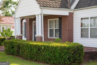 298 S Main Street, Baxley, GA 31513
