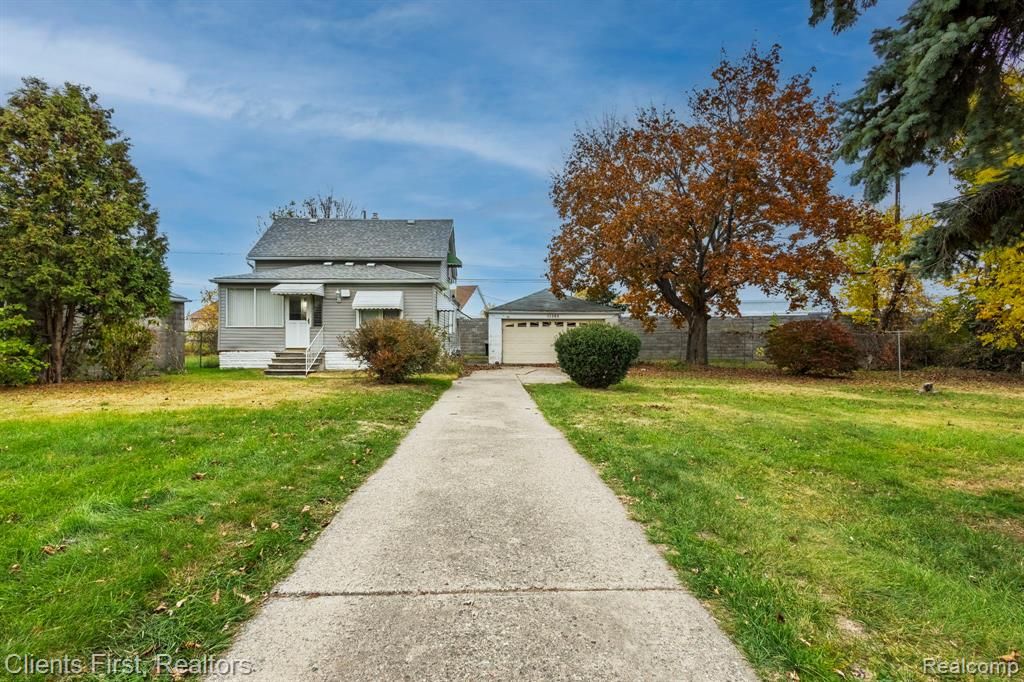 11365 Portlance Street, Detroit, MI 48205