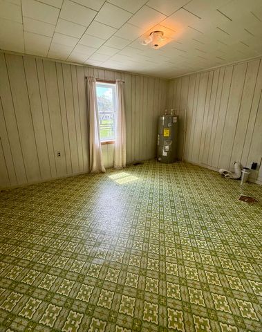 276 Evergreen Road, Flat Lick, KY 40935
