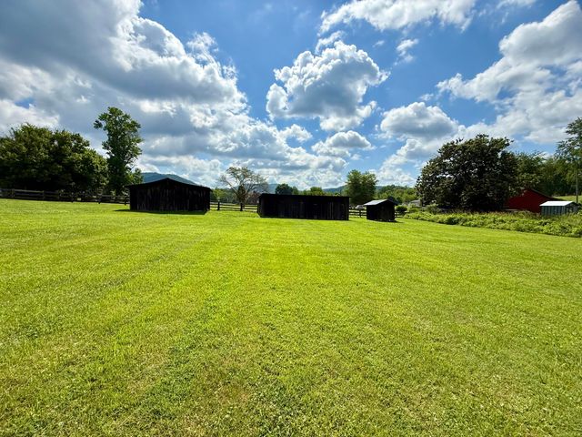 276 Evergreen Road, Flat Lick, KY 40935
